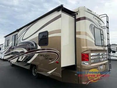 2014 Newmar Canyon Star photo 4