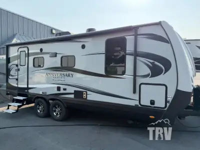 2020 Outdoors Timber Ridge Anniversary Series 22FQS