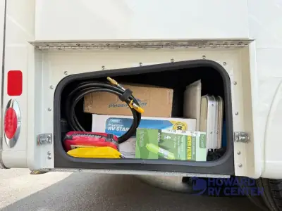 2025 Pleasure-Way Plateau XLTS Std. Model photo 34