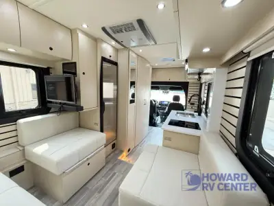 2025 Pleasure-Way Plateau XLTS Std. Model photo 18