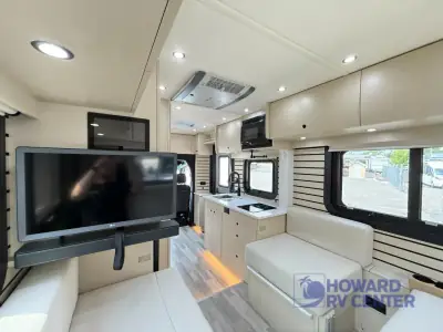 2025 Pleasure-Way Plateau XLTS Std. Model photo 19