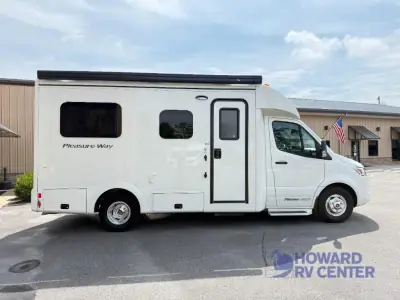 2025 Pleasure-Way Plateau XLTS Std. Model photo 30