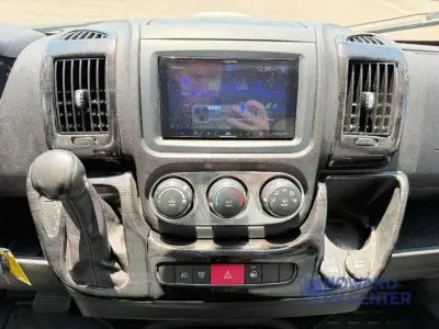 2022 Winnebago Travato 59G photo 13