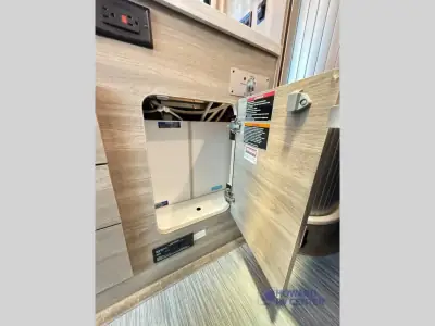 2022 Winnebago Travato 59G photo 32