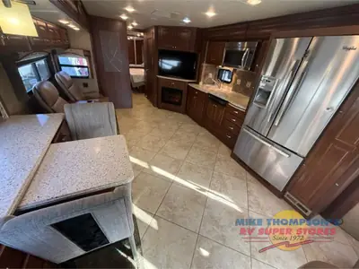 2014 Thor Motor Coach Tuscany XTE photo 5