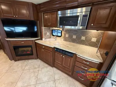 2014 Thor Motor Coach Tuscany XTE photo 7