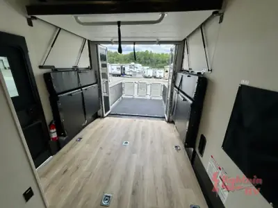 2026 Forest River VENGEANCE ROGUE ARMORED 32L132 photo 15