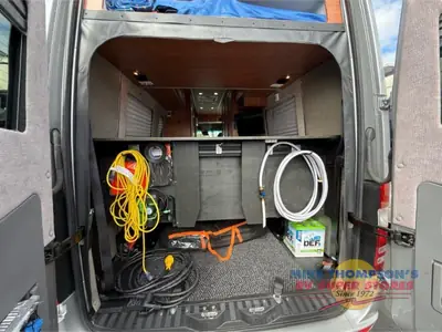 2018 Roadtrek Adventurous photo 5