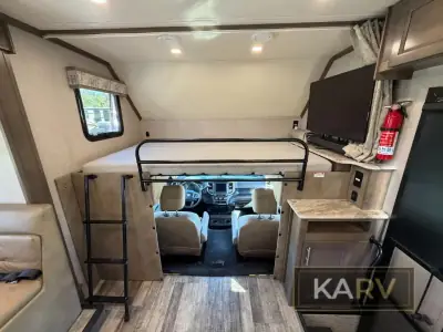 2021 Dynamax Corp Isata 5 28SS 4X4 photo 23