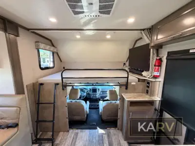 2021 Dynamax Corp Isata 5 28SS 4X4 photo 40