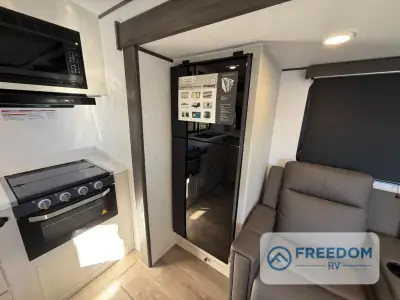 2026 Coachmen Northern Spirit Ultra Lite 2560RK photo 17