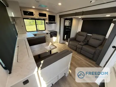 2026 Coachmen Northern Spirit Ultra Lite 2560RK photo 8