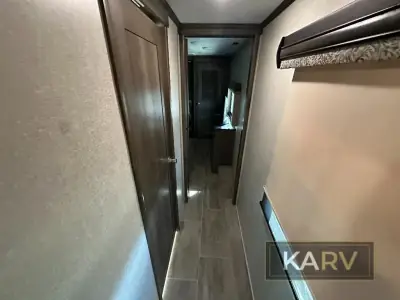 2019 Keystone Montana 3855BR photo 25