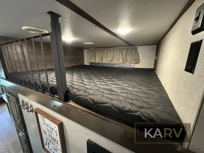 2019 Keystone Montana 3855BR photo 24
