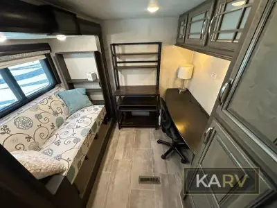 2019 Keystone Montana 3855BR photo 18