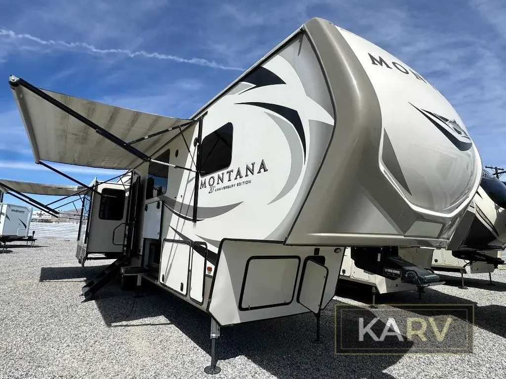 2019 Keystone Montana 3855BR exterior