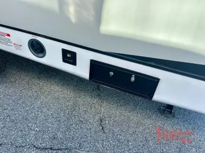 2022 Coachmen ADRENALINE 27KB photo 32