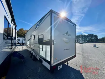 2022 Coachmen ADRENALINE 27KB photo 6
