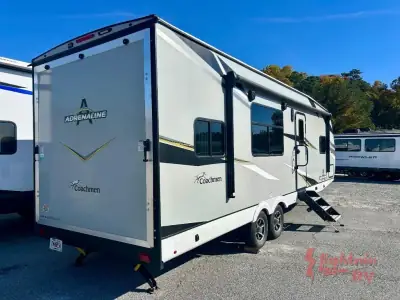 2022 Coachmen ADRENALINE 27KB photo 4