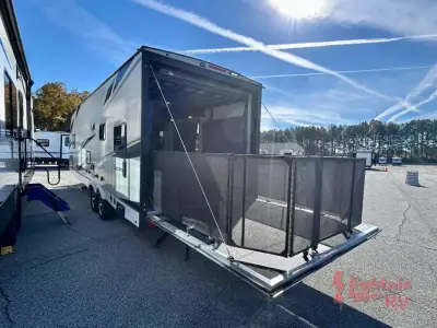 2022 Coachmen ADRENALINE 27KB photo 9