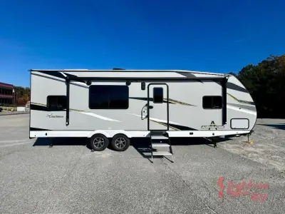 2022 Coachmen ADRENALINE 27KB photo 3