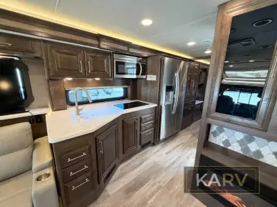 2022 Entegra Coach Accolade XL 37M photo 25
