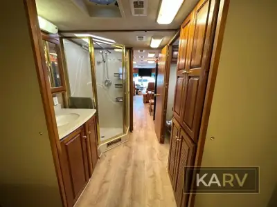 2003 Western Alpine Coach 40FD photo 22