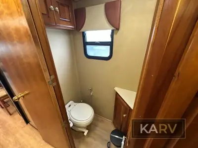 2003 Western Alpine Coach 40FD photo 14