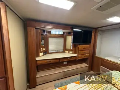 2003 Western Alpine Coach 40FD photo 19