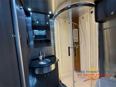 2020 Airstream ATLAS photo 14