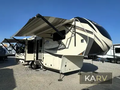 2021 Grand Design Solitude 310GK photo 3