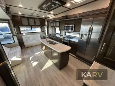 2021 Grand Design Solitude 310GK photo 10
