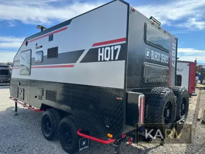 2024 Black Series Camper HQ Series HQ17 photo 4