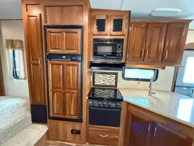 2017 Prime Time Crusader 260RLD photo 15