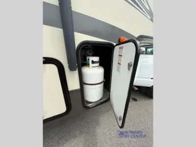 2017 Prime Time Crusader 260RLD photo 39
