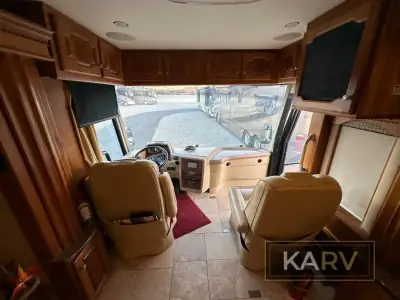 2007 Country Coach Intrigue 530 45 Jubilee Opt B photo 27