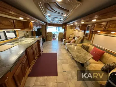 2007 Country Coach Intrigue 530 45 Jubilee Opt B photo 25