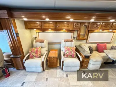 2007 Country Coach Intrigue 530 45 Jubilee Opt B photo 13
