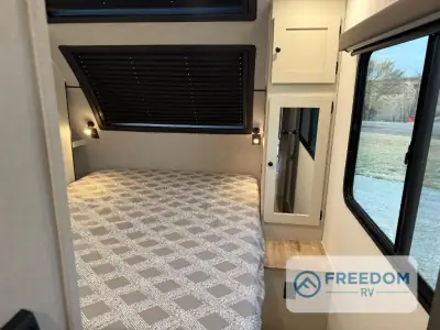 2026 Coachmen Northern Spirit Ultra Lite 2975RL photo 46