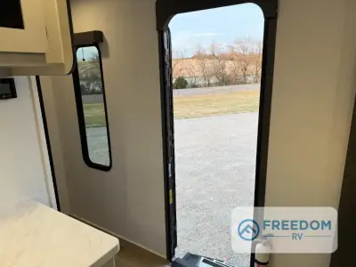 2026 Coachmen Northern Spirit Ultra Lite 2975RL photo 59