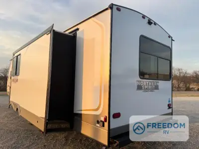 2026 Coachmen Northern Spirit Ultra Lite 2975RL photo 7