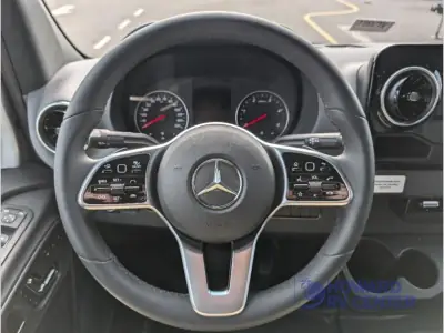 2025 Pleasure-Way Plateau XLTS Std. Model photo 12