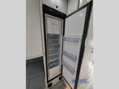 2025 Pleasure-Way Plateau XLTS Std. Model photo 25