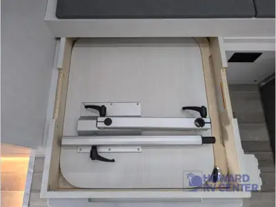 2025 Pleasure-Way Plateau XLTS Std. Model photo 55