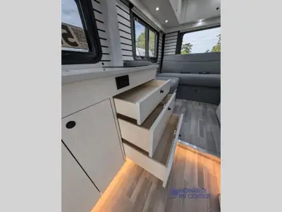 2025 Pleasure-Way Plateau XLTS Std. Model photo 22