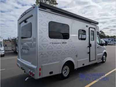 2025 Pleasure-Way Plateau XLTS Std. Model photo 5
