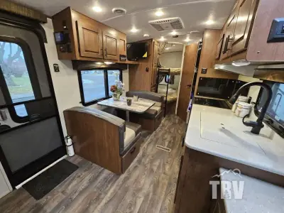 2025 Outdoors Creek Side Titanium Series 19CK photo 9