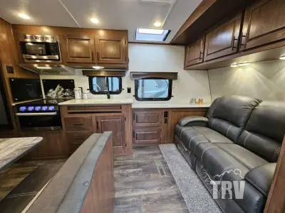 2025 Outdoors Creek Side Titanium Series 19CK photo 3