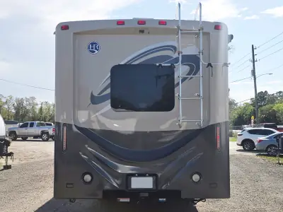 2016 Holiday Rambler ADMIRAL 32H photo 6