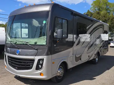 2016 Holiday Rambler ADMIRAL 32H photo 9